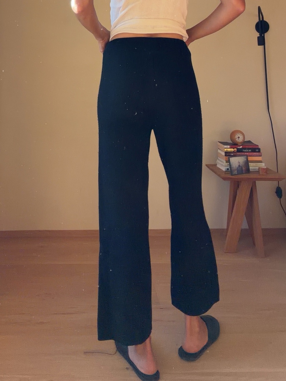 KILTE Wide-Leg Black Women's Pants - Minimal High-Rise TrousersWASHABLE CASHMERE - Picture 3 of 10